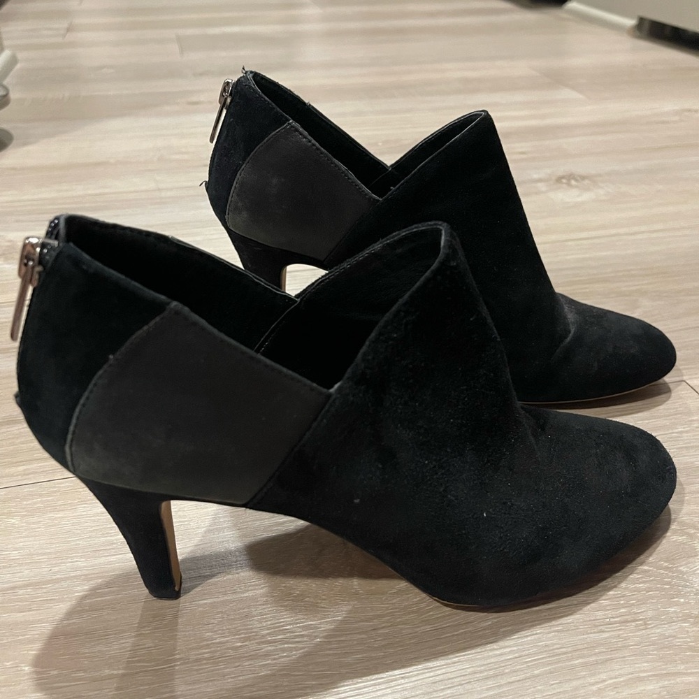 Vince Camuto Heels